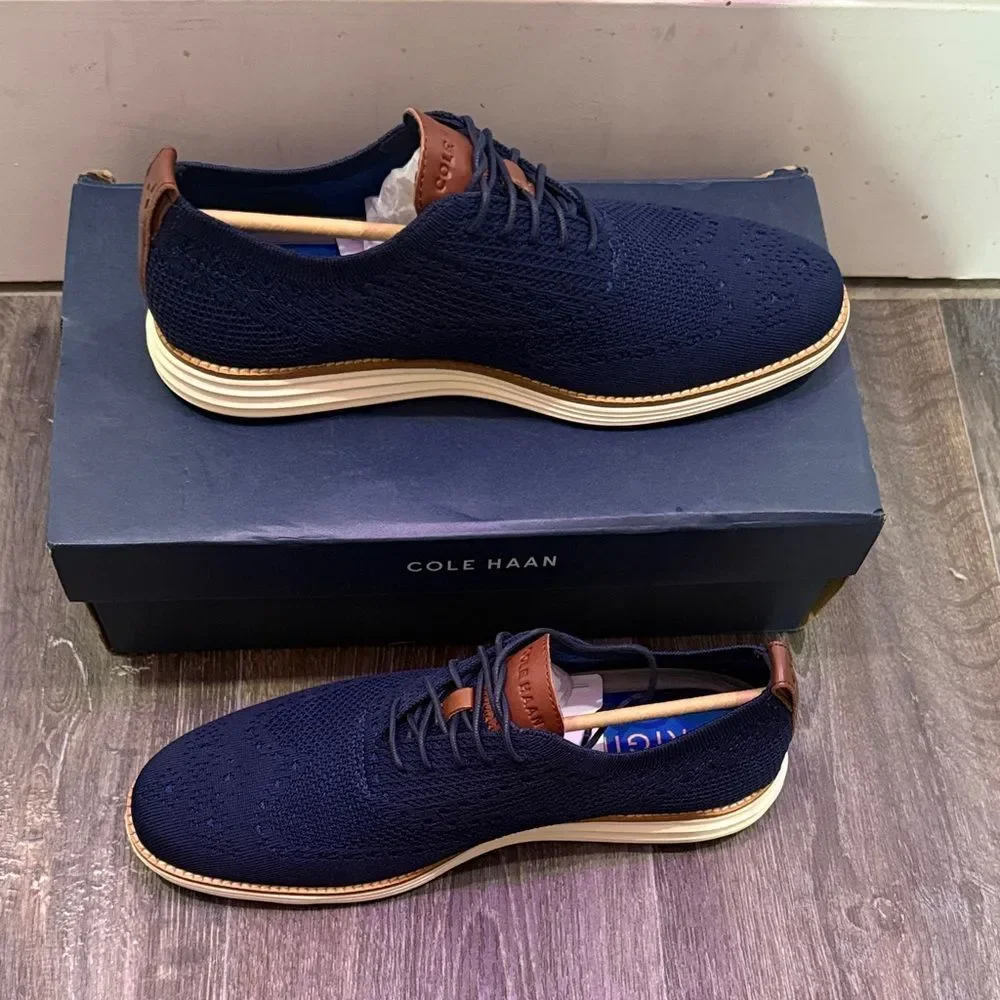 Cole Haan OG Grand Stitchlite Wing Ox 11M Navy Ivory Knit Oxford C27960